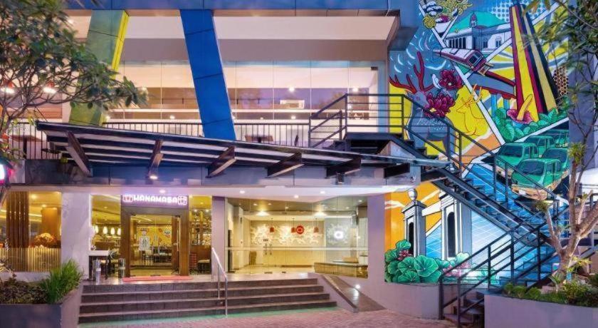 Hotel Amaris Padjajaran 2*